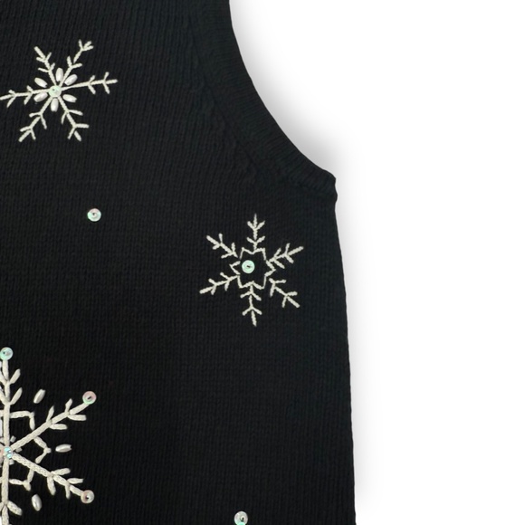 Hampshire Studio Snow Embellished Snowflake Christmas Sweater Vest Size Small - Picture 4 of 9
